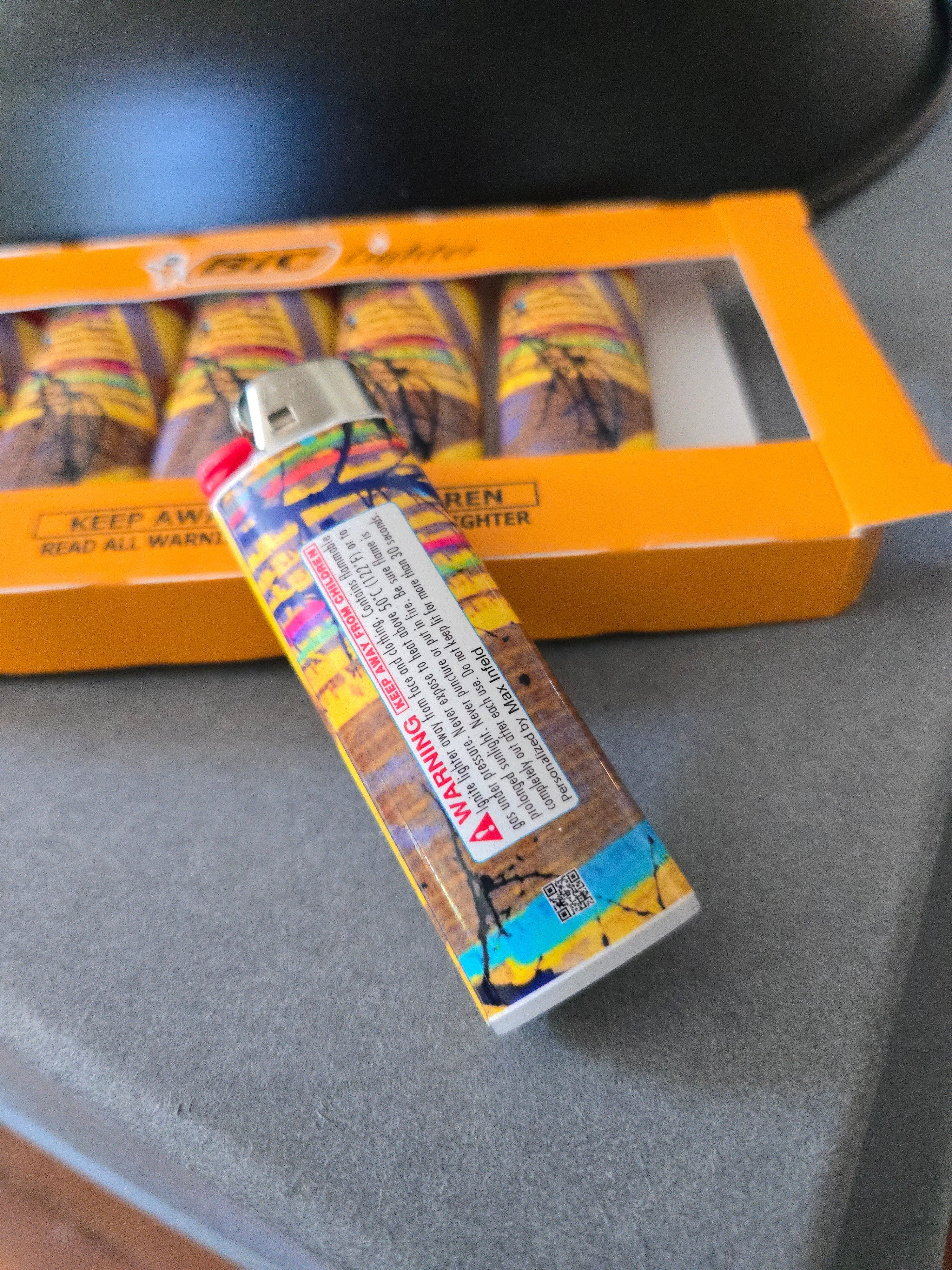 Yellow #29 - Official Limited Edition BIC Lighter